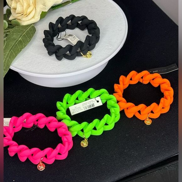 Marc By Marc Jacobs Fluora Orange Gold Turnlock Rubber Chubby Link Stretch - Picture 9 of 9